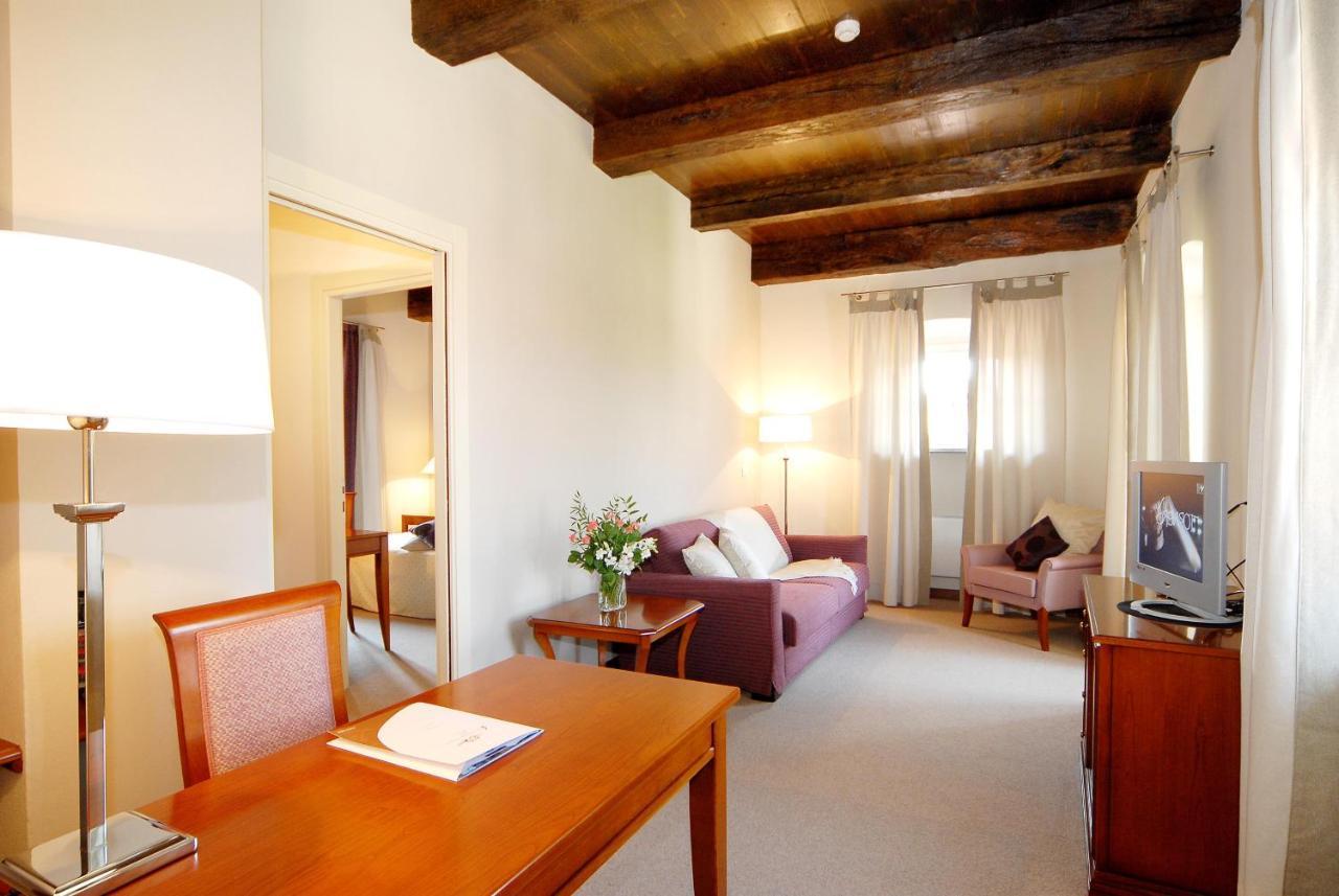 Hotel Antico Podere Propano Saluzzo Kültér fotó