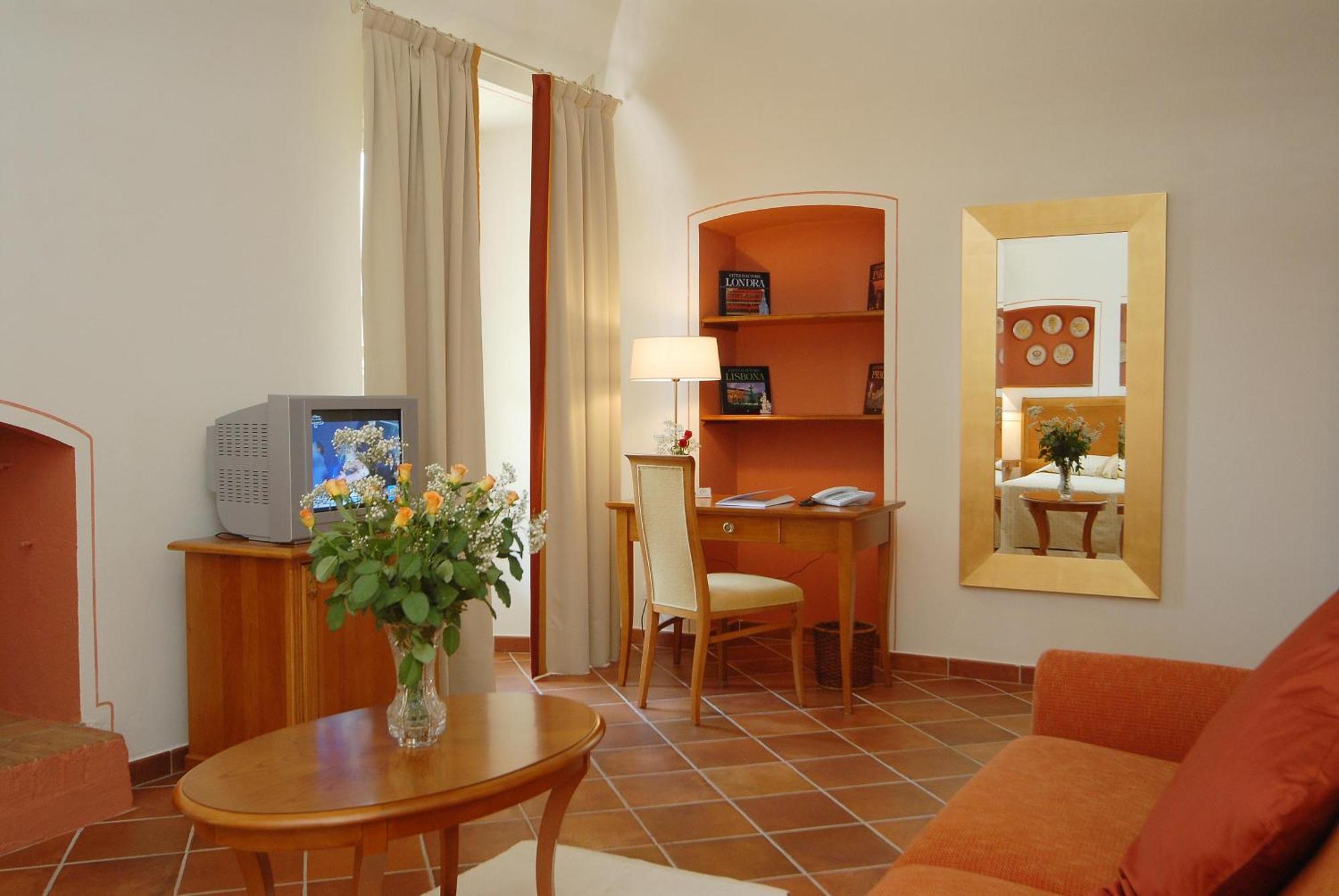 Hotel Antico Podere Propano Saluzzo Kültér fotó