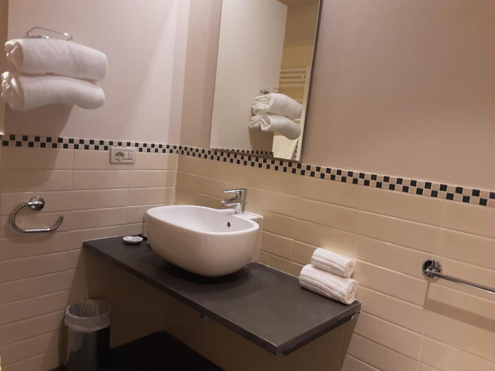 Hotel Antico Podere Propano Saluzzo Kültér fotó