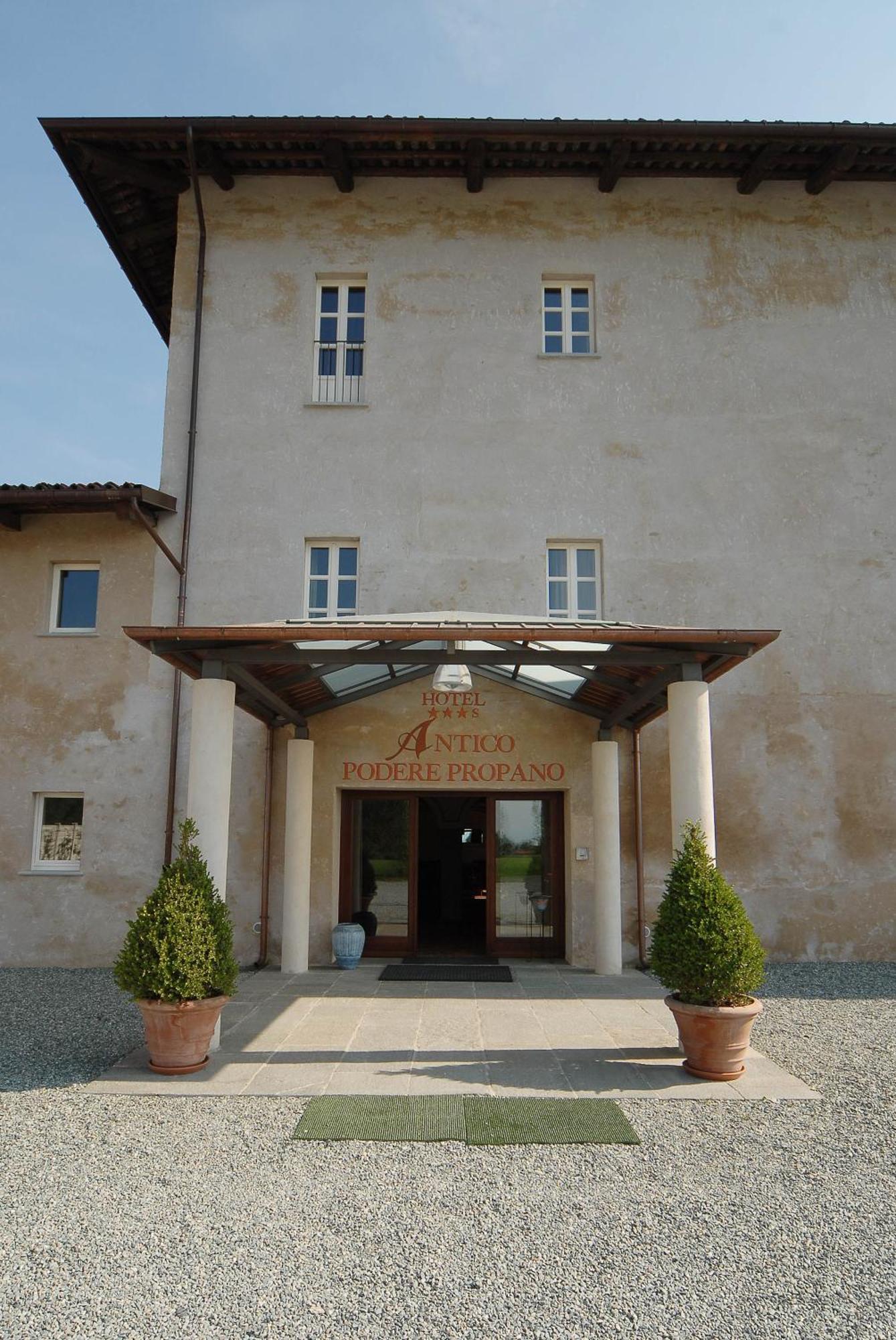Hotel Antico Podere Propano Saluzzo Kültér fotó
